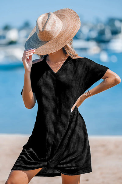 CUPSHE Black Short Sleeve Hem Twist Mini Dress image 2